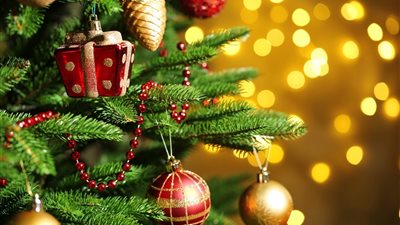 زيني شجرة الكريسماس 2019 بنفسك وابعدي عن الروتين