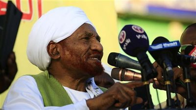 هذا ما طالب به الصادق المهدى من البشير بشأن الاحتجاجات