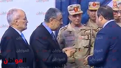 السيسي يسأل مدير عام جهاز مشروعات الخدمة الوطنية : أنت حسبت المكان دا ؟