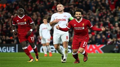 أوباميانج ينتزع صدارة ترتيب هدافي الدوري الإنجليزي من محمد صلاح