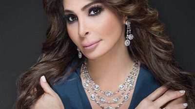 رسالة إليسا إلى جمهورها في الكريسماس ..ماذا قالت !