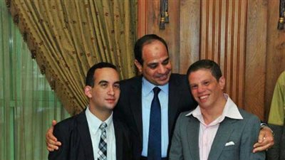 السيسي يشاهد فيلمًا تسجيليًا عن إنجازات وزارة التضامن