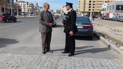 محافظ البحر الأحمر يوجه بزيادة الخدمات الأمنية بمحيط كنيسة الدهار