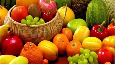تباين أسعار الفاكهة اليوم بسوق العبور