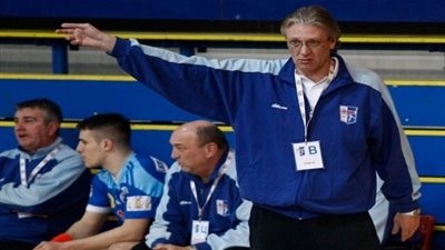 الأهلي يتعاقد مع مدرب جديد لقيادة فريق اليد