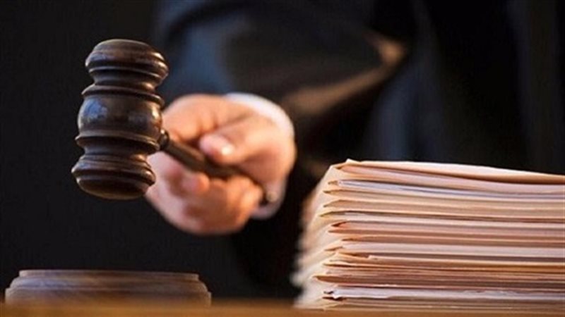 متهمين في سرقة بالإكراه