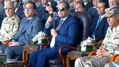 رئيس الوزراء يوجه رسالة للمؤسسة العسكرية بسبب مشروع الصوب الزراعية
