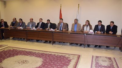 لجنة الشباب بالنواب تزور بني سويف لمناقشة مشاكل مراكز الشباب 