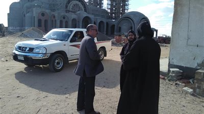 قبل أعياد رأس السنة.. رئيس مدينة بدر يتفقد الاستعدادات النهائية بالكنائس