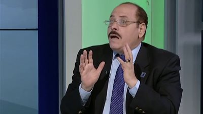 مدير تحرير وكالة أنباء الشرق الأوسط : غيط العنب أفضل حل  لمشكلتنا السكنية