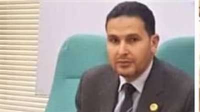 عميد الطب البيطري بجامعة دمنهور يناقش تفعيل قانون منع تداول الطيور الحية