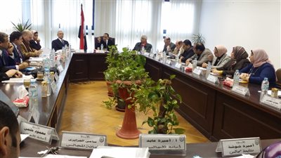 رئيس جامعة دمنهور يهنئ الأخوة الأقباط بالسنة الميلادية الجديدة