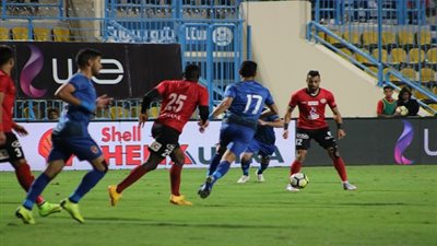الداخلية يرد ويتقدم على الأهلي 2-1
