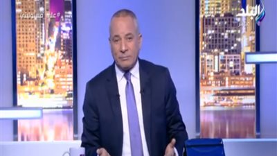 أحمد موسى: ليه بتزعل وتنفسن وعايز الأهلي يتغلب طول الوقت؟