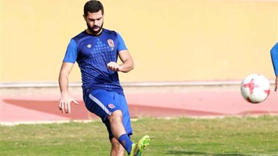 طبيب الأهلي يتحدث عن إصابة أحمد فتحي