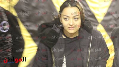 صور| راندا البيحري تصل عزاء والدة عصام كاريكا