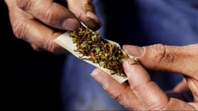 بالتزامن مع أعياد الميلاد .. أمن شبرا الخيمة يسيطر على تاجر حشيش