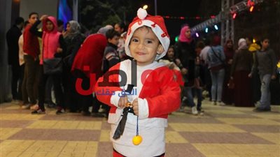 فيديو.. رأس السنة بالإسكندرية..هنا تتلألأ الاضواء ويتناثر الزجاج