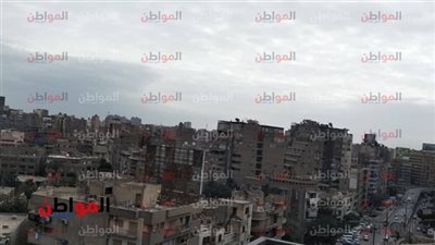 فيديو| البرودة والأمطار تخيم على اليوم الأول في العام الجديد 