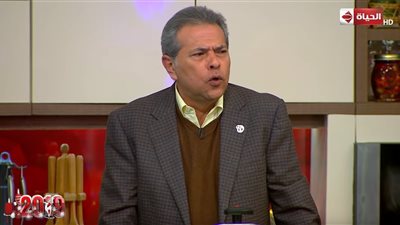 فيديو.. توفيق عكاشة يكشف حكايته مع البط 