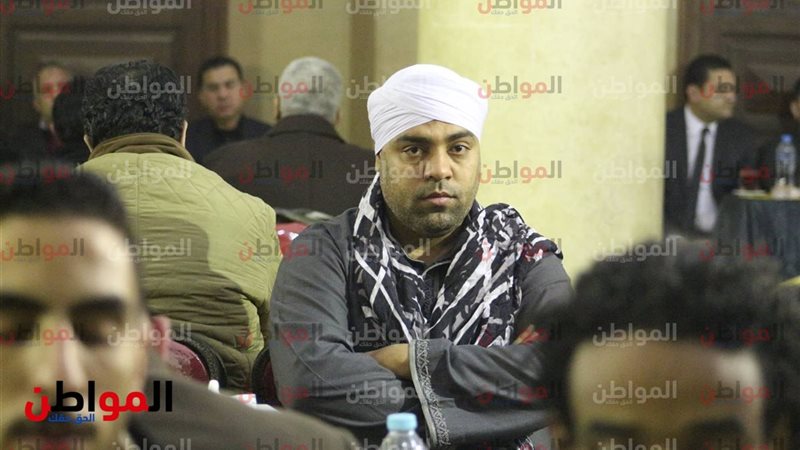 عزاء والدة عصام كاريكا