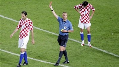 قصة صورة.. كارثة تحكيمية في مونديال 2006