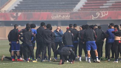 تفاصيل جلسة لاسارتي مع لاعبي الأهلي قبل مواجهة بيراميدز