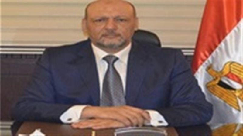 الدكتور حسين أبو
