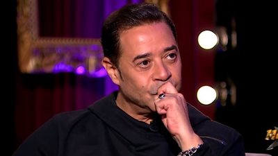 فيديو| مدحت صالح يكشف عن جانب مظلم من حياته: مقابر الإمام الشافعي بيتي 