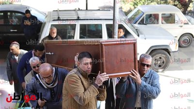 فيديو وصور | جنازة كاميليا السادات غياب أخوتها غير الأشقاء الأبرز وراوية تحكي اللحظات الأخيرة