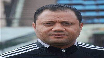 أحمد العدوى حكماً لمباراة المصري والجونة