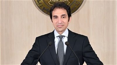 بسام راضي: الرئيس يوجه ببذل الجهود من أجل تخفيض الدين العام