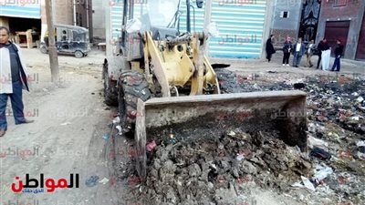 صور| مستقبل وطن يواصل حملات النظافة ويوفر سلع مخفضة بقرية الخادمية في كفر الشخ