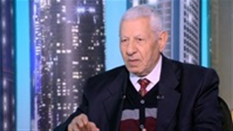 مكرم محمد أحمد 