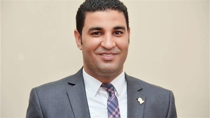 دكتور مصطفى ثابت