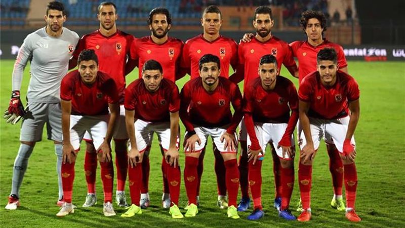 لاعبو الأهلي