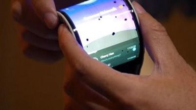 فيديو| تحدي الطبيعة محتاج ليونة.. شاهد كيف سيكون هاتف شاومي القابل للطي