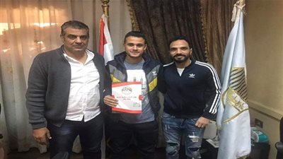 طنطا يتعاقد مع لاعب الأهلي والإسماعيلي السابق