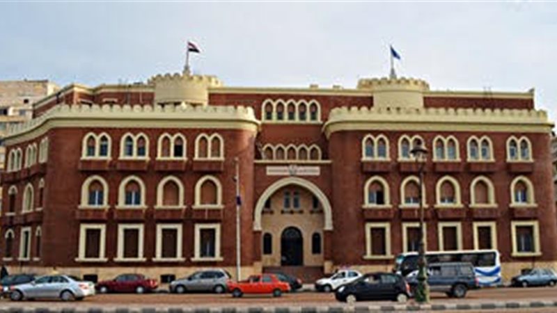 كلية الآداب - جامعة