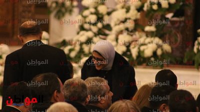 صور.. وزيرتي الصحة والثقافة يشهدان افتتاح كاتدرائية ميلاد المسيح