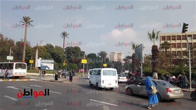 صور.. سيولة مرورية في شوارع القاهرة والجيزة بمناسبة عيد الميلاد