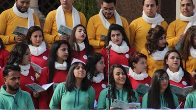  صور.. كورال أمجاد السما يُعزف على أبواب الكاتدرائية بالعباسية 