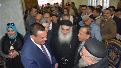 تهنئة عيد الميلاد المجيد 2019 .. القيادات التنفيذية والأمنية بالبحيرة تحتفل مع الأقباط