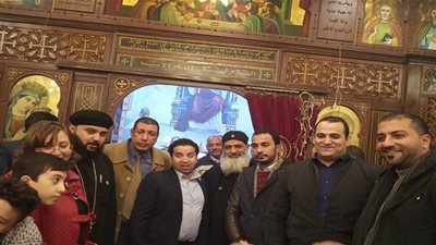 صور.. مجلس الشباب المصري بإمبابة يهنئ الأخوة الأقباط بعيد الميلاد المجيد