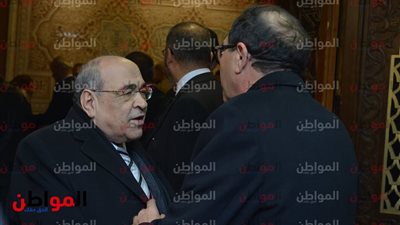 صور.. مصطفى الفقي يصل عزاء كاميليا السادات نجلة الرئيس الراحل