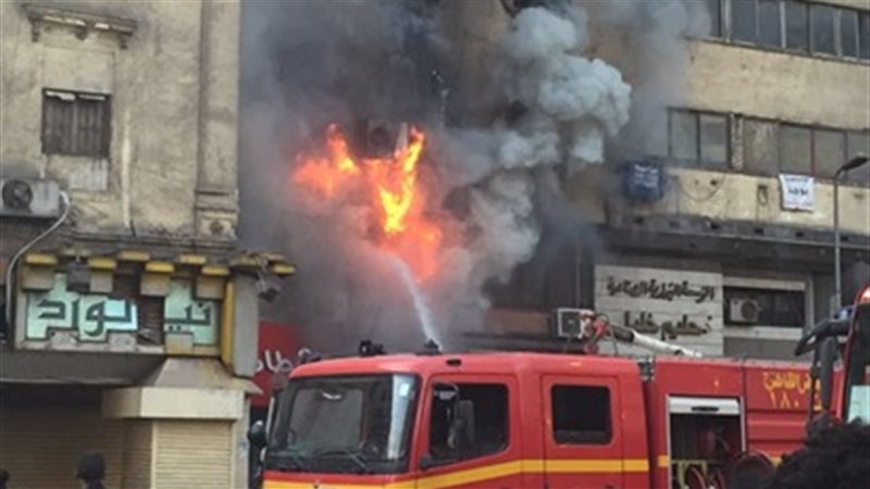 الألعاب النارية تحرق