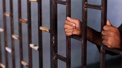 المشدد 7 سنوات لشخصين قتلا آخر في الخليفة 