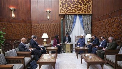 الطيب يلتقي المفوضية الأمريكية للحرية الدينية ويؤكد: العاصمة الإدارية أثبتت وحدة مصر