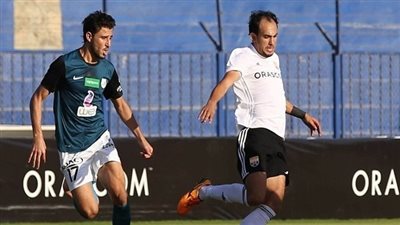  حمدي فتحي يقترب من بطل الدورى المصرى 