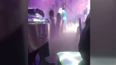 ايه الجمال ده.. سلطان ماليزيا يرقص مع ملكة جمال روسيا بهذه الطريقة 